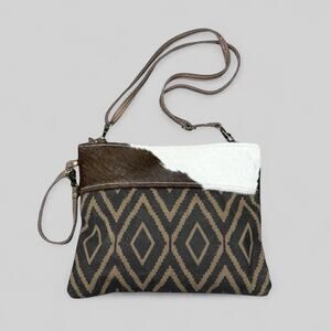 NWOT Myra Crossbody Bag Genuine Cow Hair Canvas Aztec Western Cowgirl Country